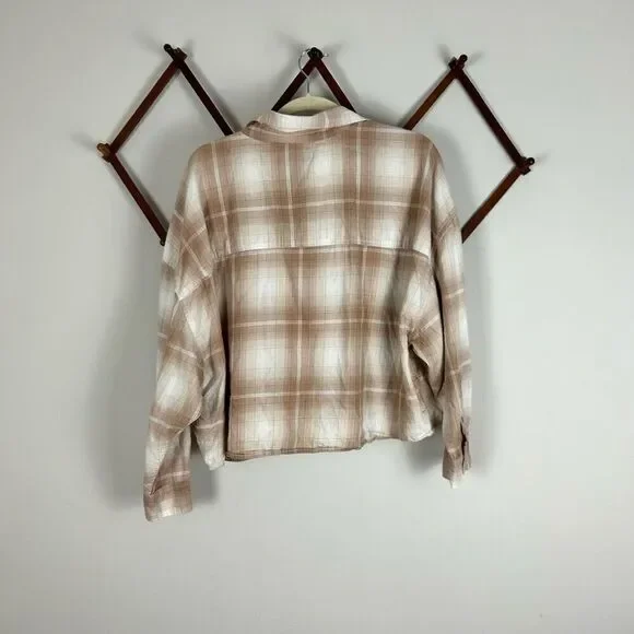 ABERCROMBIE & FITCH Cropped Flannel Long Sleeve Top Size Large EUC M411 - Picture 5 of 5
